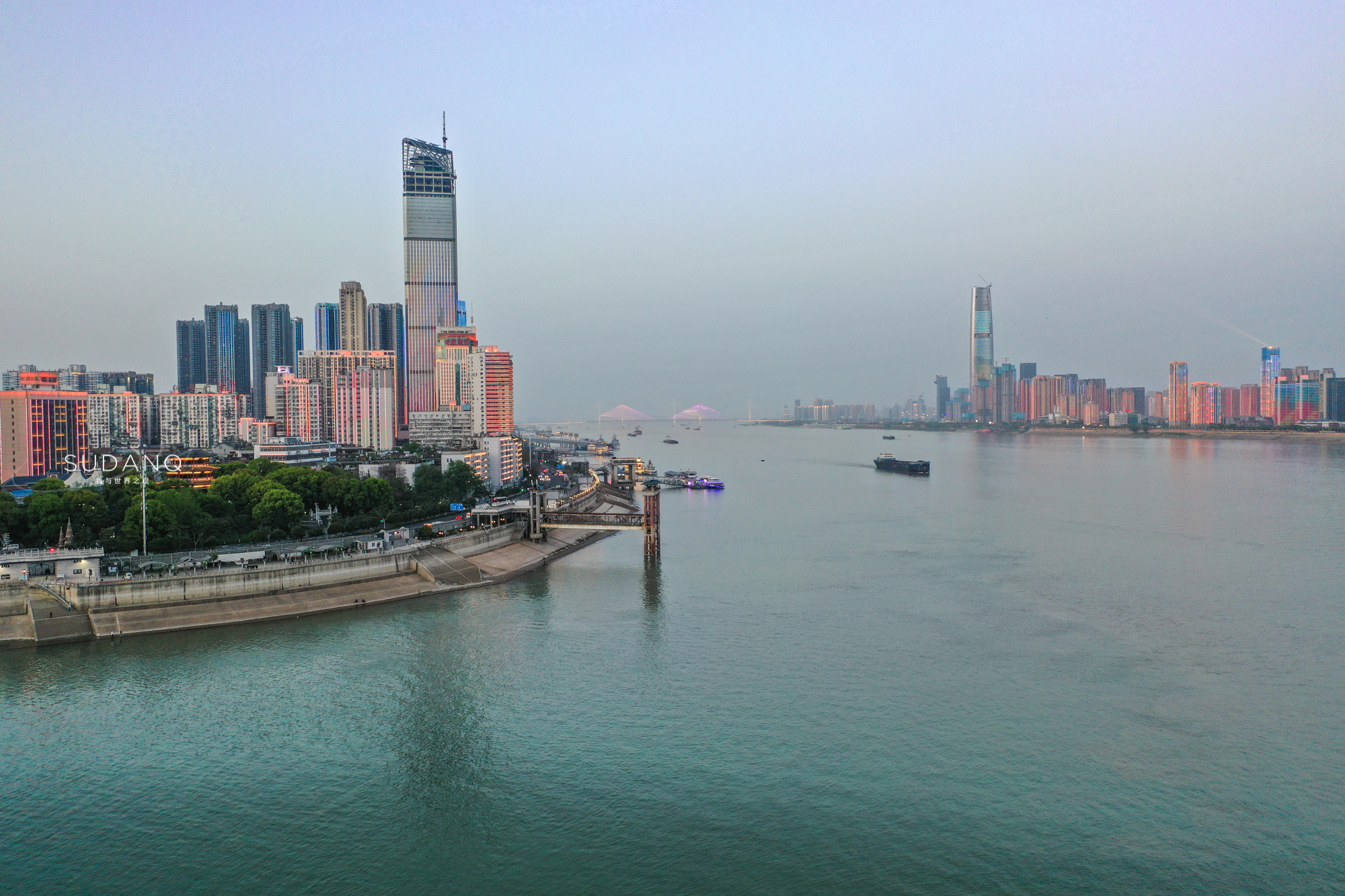 武汉会成为中国最大城市吗,湖北武汉是否是直辖市