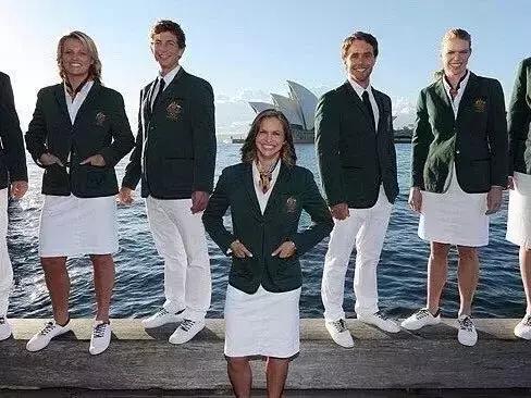 明星同款大牌小白鞋,国际大牌小白鞋