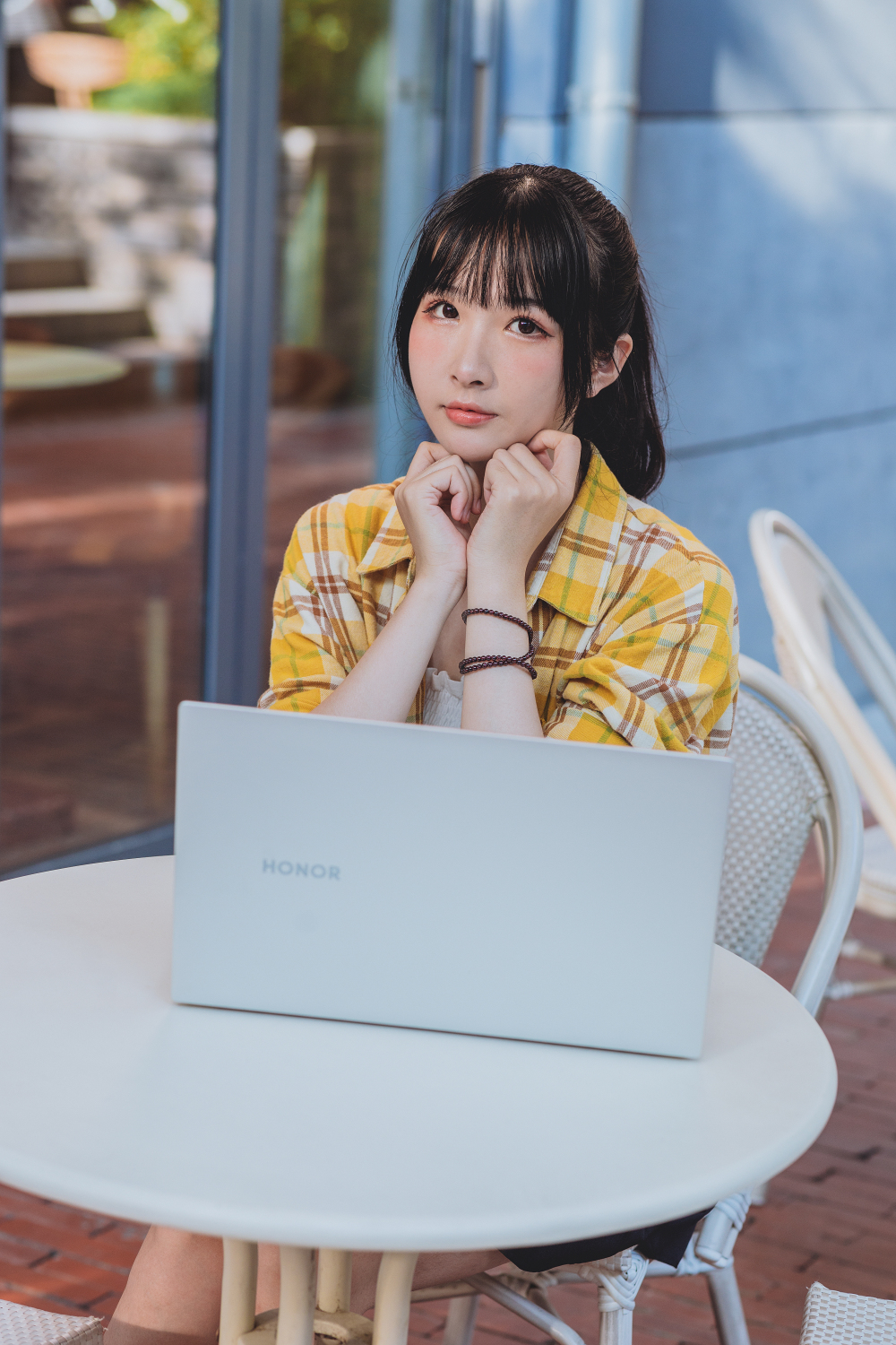 荣耀16.1寸笔记本有多大,荣耀16.1寸笔记本入门