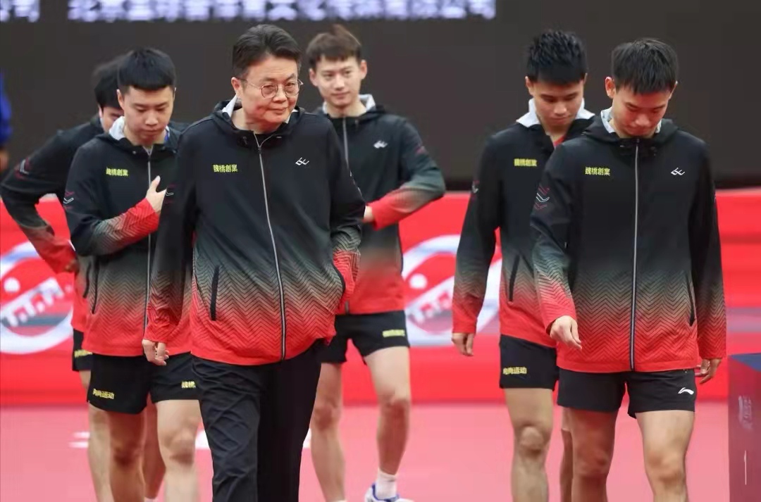 刘国梁张继科恩师,国乒教练刘国梁的事迹