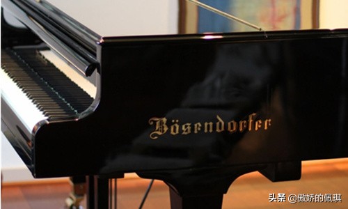 钢琴品牌哪个最好,钢琴什么牌子的好请推荐一下