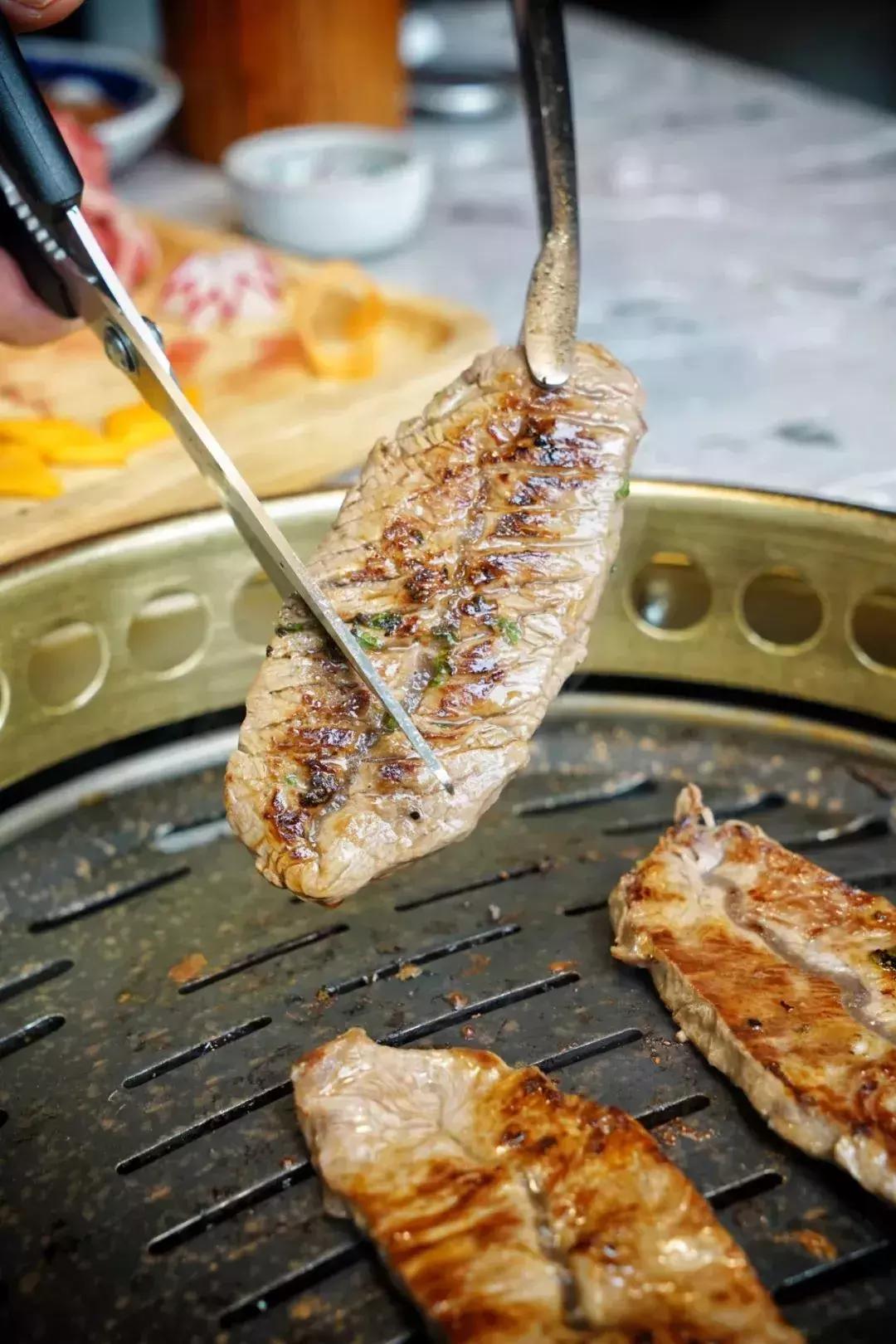 低温熟成牛肉简介,低温熟成牛肉