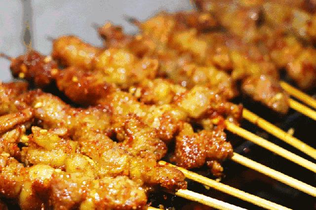 探访食品加工厂，你吃的炸串、涮串、烧烤安全吗