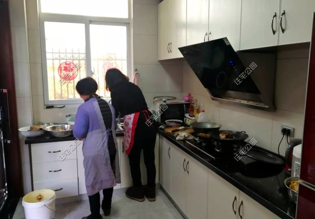 框架建房基础施工,农村建房框架结构哪里找施工队