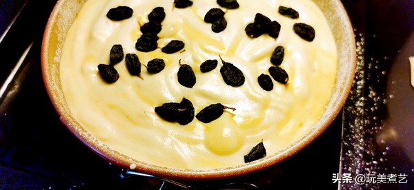 小而精致的外形，是手作的魅力，绵软顺滑的“娇娇”长崎蛋糕