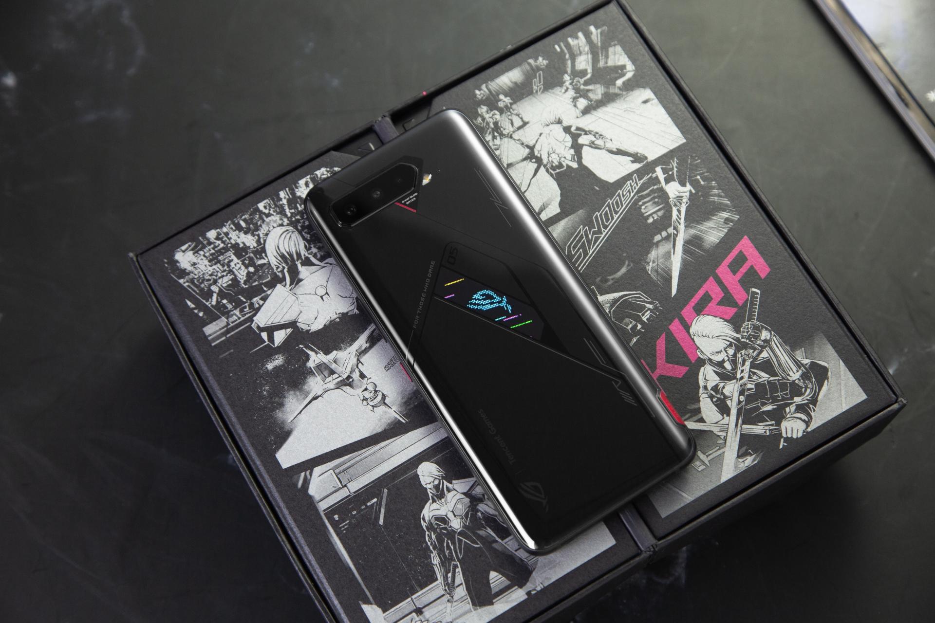 144Hz+骁龙888Plus很耗电？看ROG游戏手机5s坚持一整天不充电