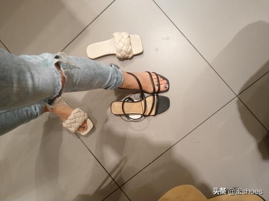 5公分凉鞋新款带拉链,hm粉凉鞋