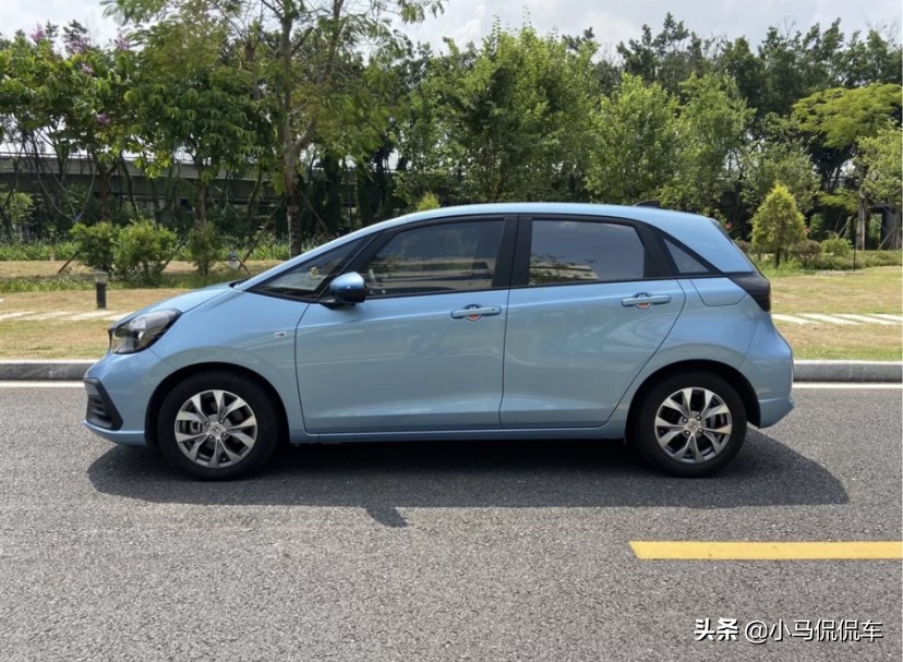 飞度潮跑每公里油耗,飞度潮跃油耗多少