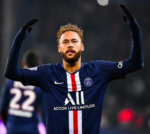 巴萨主席候选人承诺将重新签下内马尔12月23日国际足坛转会传闻