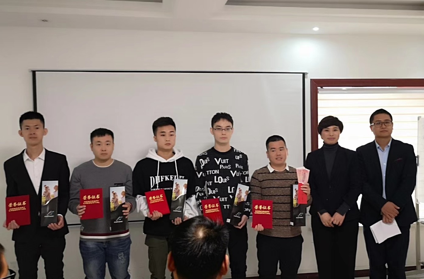 西宁市专业修脚,修脚店西宁