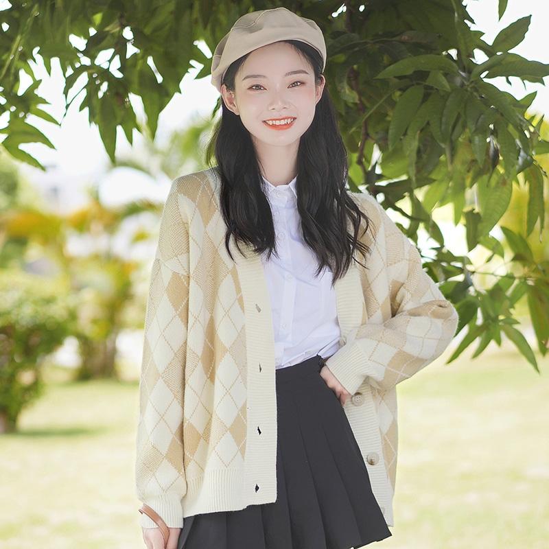 今年最火的毛衣开衫不对称,今年最流行十款毛衣开衫