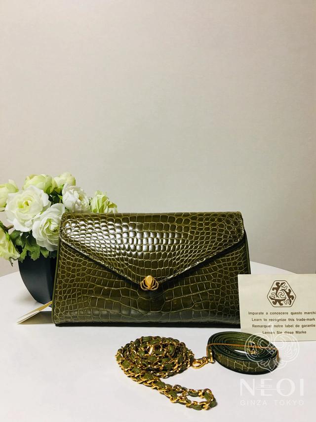 鳄鱼皮包和普通皮包区别,鳄鱼皮包选独皮还是骨皮