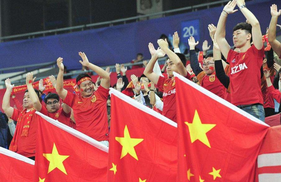 94年足球之夜王健林谈万达足球,万达当年退出足坛足协如何回应的