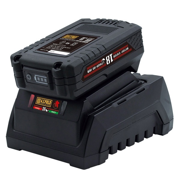 模玩周边：《新世纪福音战士》充电式冲击扳手组合