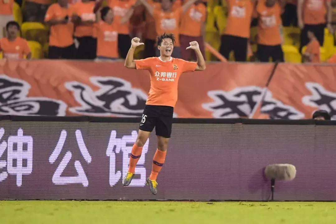 武汉卓尔2-1击败天津天海,武汉卓尔和山东鲁能交手战绩