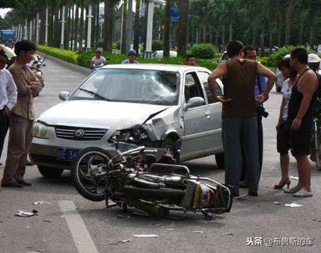 发生交通事故车辆被扣怎么取回,事故被交警扣车怎么快速取回