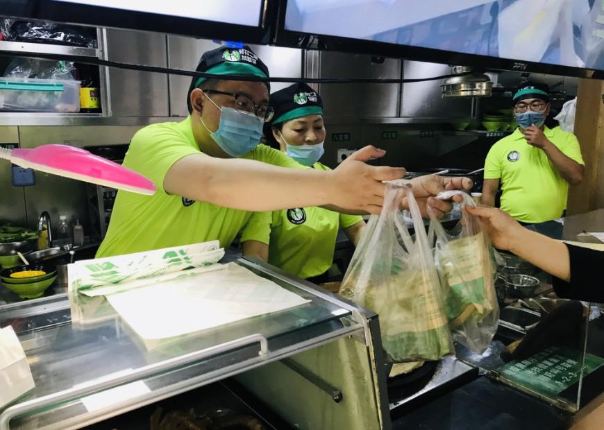 邻村二妮家的煎饼,东海二妮菜煎饼哪家好吃