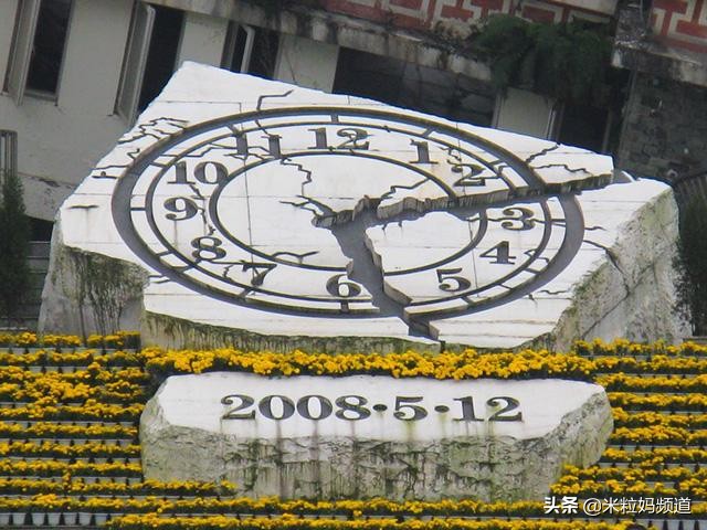 日本警示教育现场演绎交通安全,日本卡车在学校撞击儿童