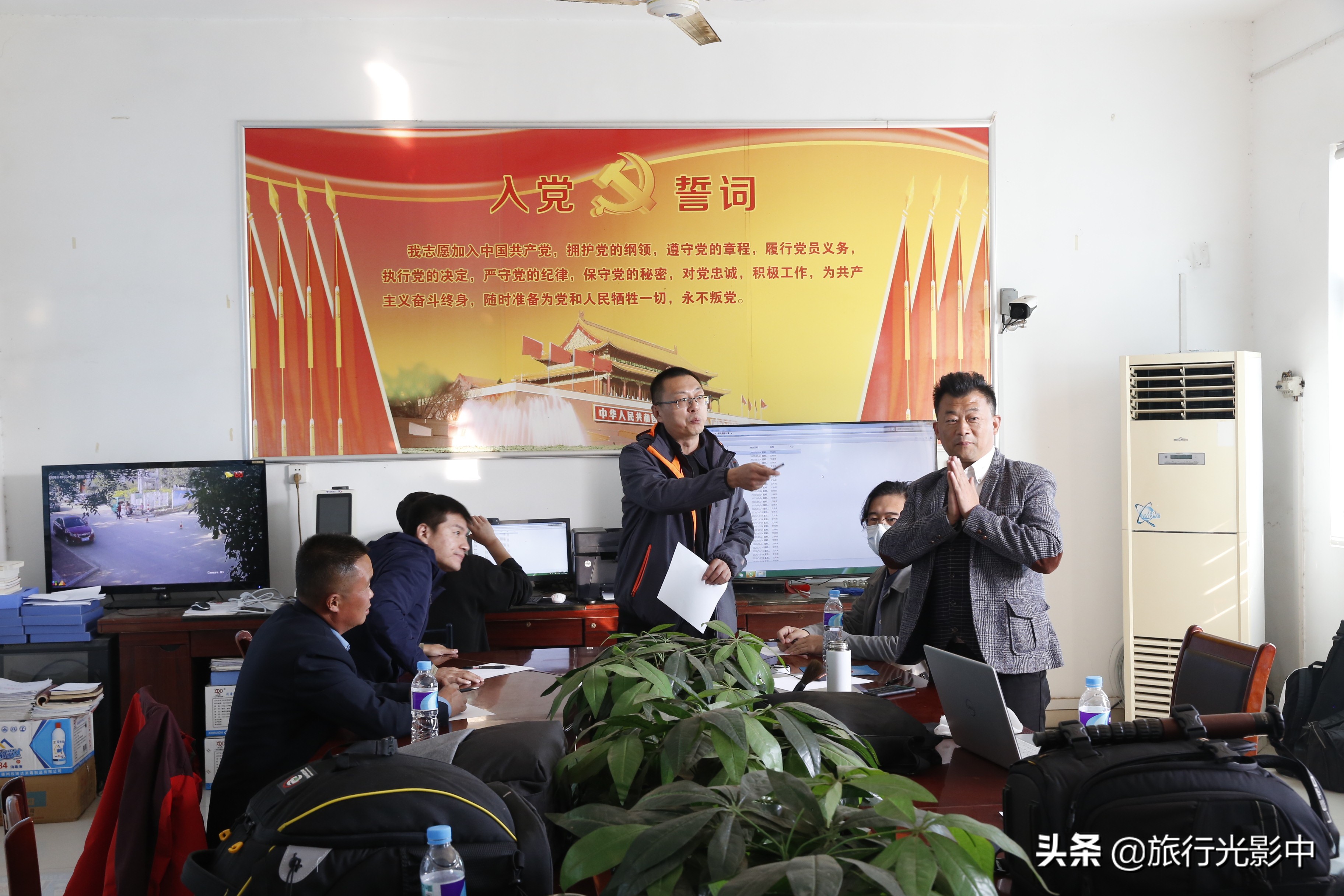 济南顶级摄影大咖,用镜头告诉你盆王菊花有多美