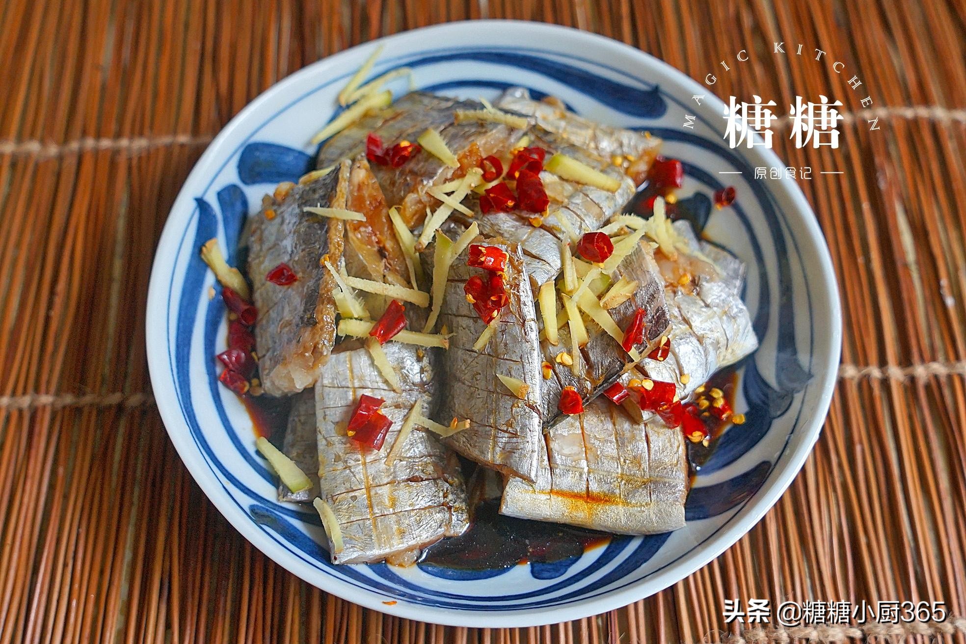 煎带鱼为什么会破皮,炸带鱼为什么会粘锅怎么补救