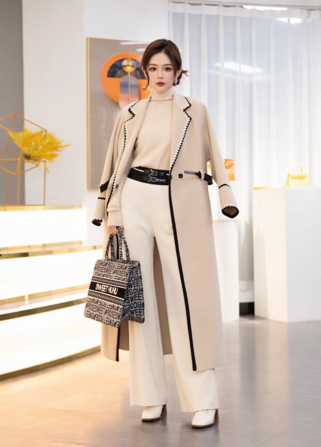 大衣如何穿搭更有气质图,大衣怎么穿搭既保暖又洋气