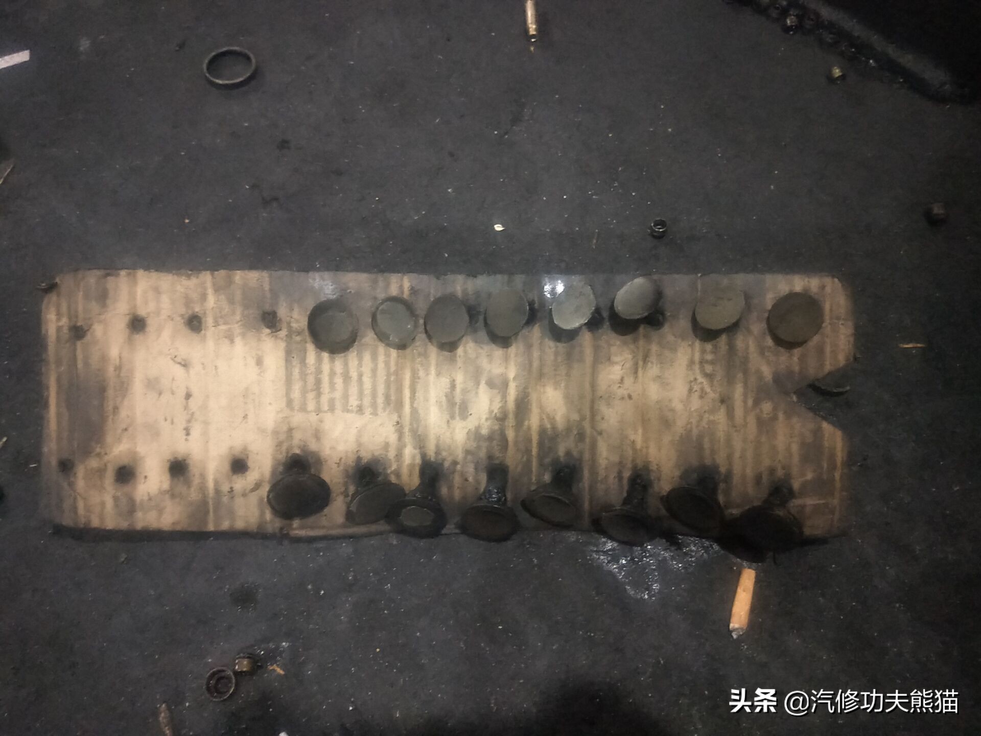 奥迪q3治理烧机油,奥迪q3烧机油多少公里正常