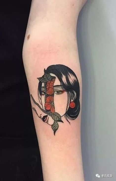 纹身恢复期感觉掉色了,纹身久了颜色变淡需要重新上色吗