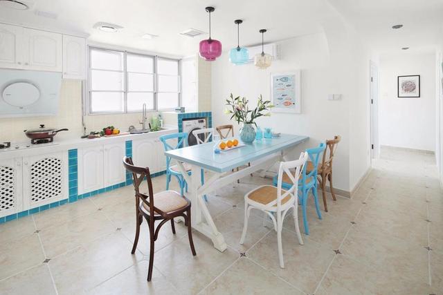 全屋定制橱柜和木工打家具哪个好,不吹不黑的设计