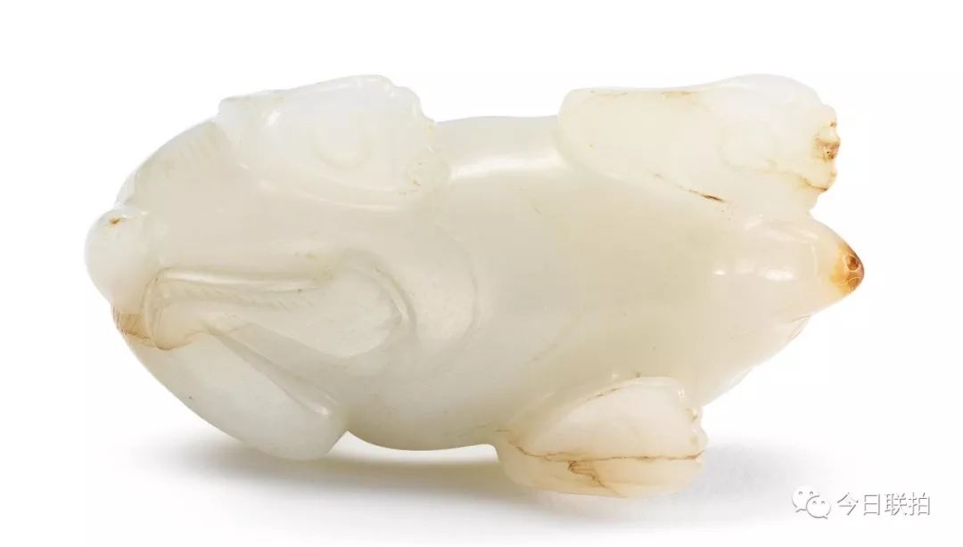 一只白玉小熊卖了670万，人家靠的是颜值！