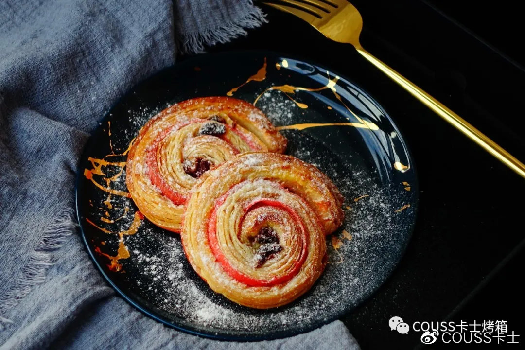 卡仕达酱酥粒面包,卡仕达酱蛋奶味面包