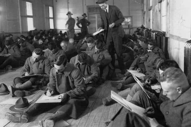 歧视黑人,诋毁女性,抨击中国人,这位诺奖得主到底想干什么?