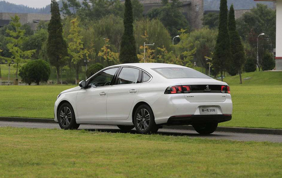 2018年标致308值不值得购买,标致308历史销量