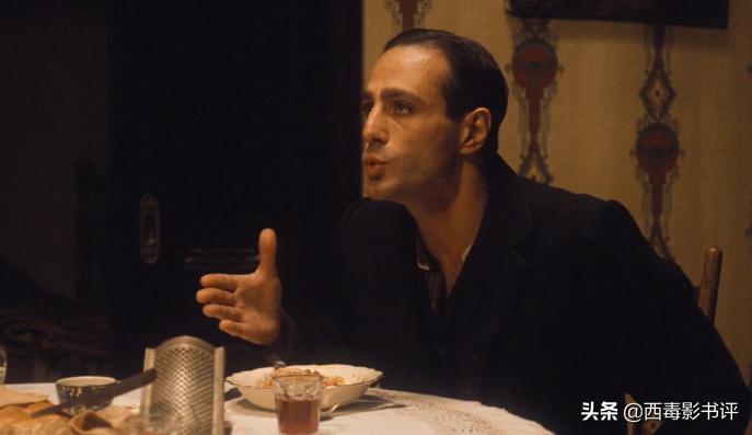 教父最后怎么确认忒西奥叛变,教父系列叛徒西奥之死