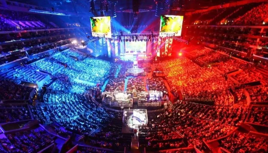 电竞产业的变革者们：一位豪门子弟，一位老人，一位童年回忆