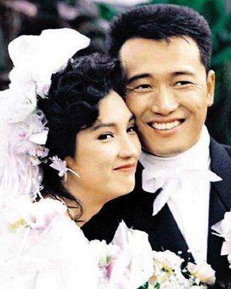 苗侨伟无线五虎互相帮助,五虎苗侨伟三哥