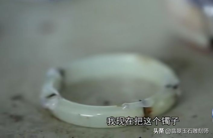 玉手镯断裂了值得修复吗,玉手镯裂了怎么修复