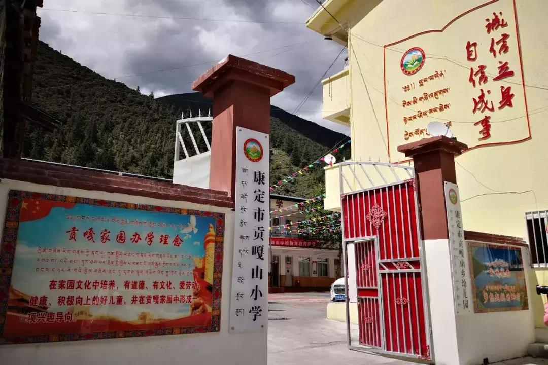 2.5l排量车还值得买吗,2.0t8at的都有哪些硬派越野