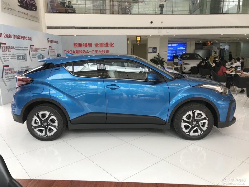 奥迪新a4l2023款,奥迪a3和小鹏p7哪个好