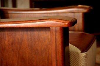 楸木与橡木哪个好,楸木和檀木哪个比较好