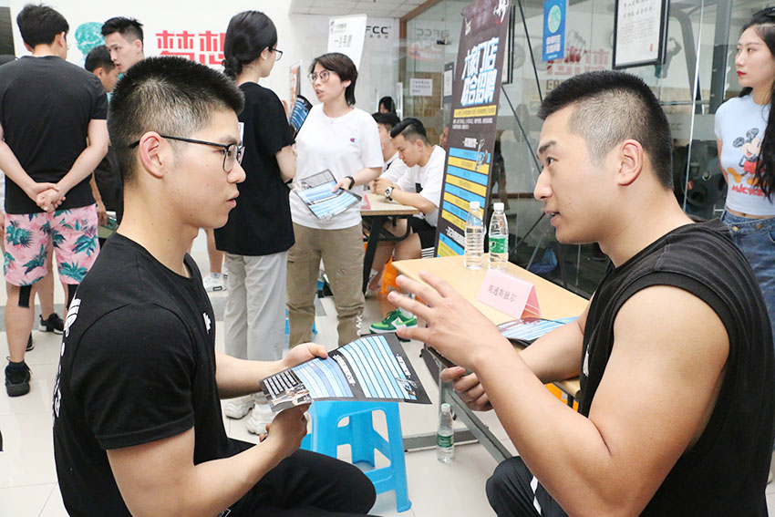 如何考取健身教练,如何考取健身教练职业资格证