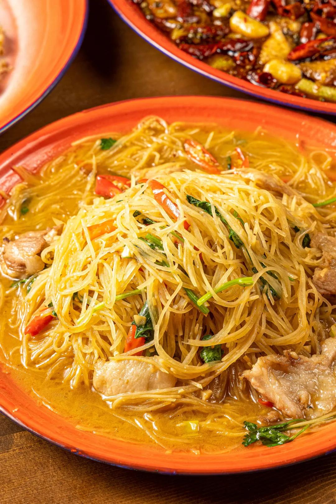 这店没什么,也就北上深全榜①,就在体育西