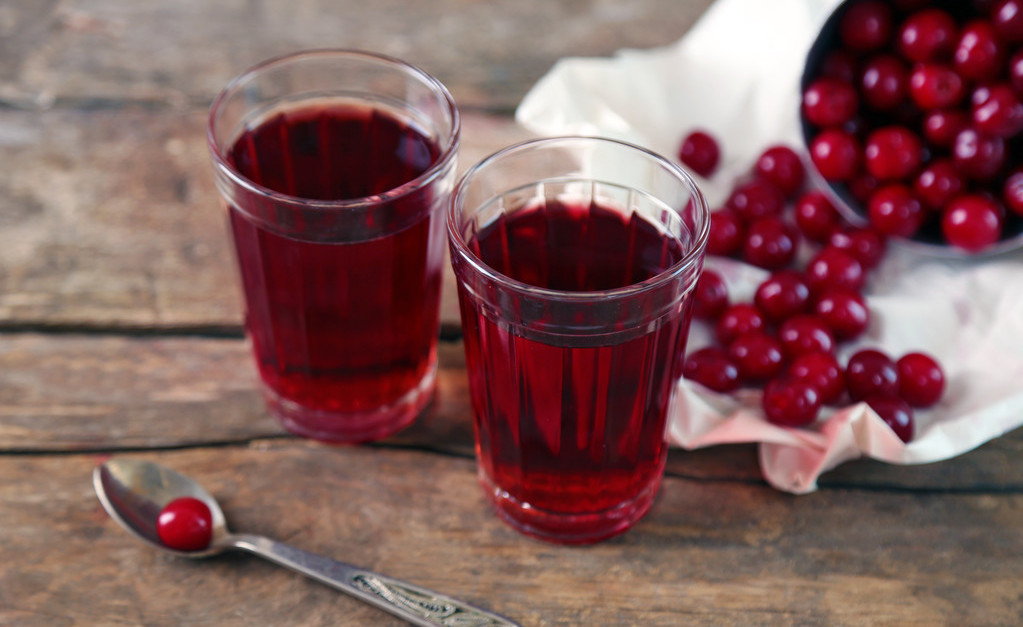 尿酸从5992天降到230,尿酸从555降到326正常不