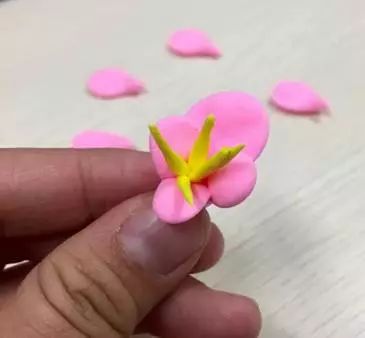 元旦手工花制作方法,花的手工饰品简单又漂亮