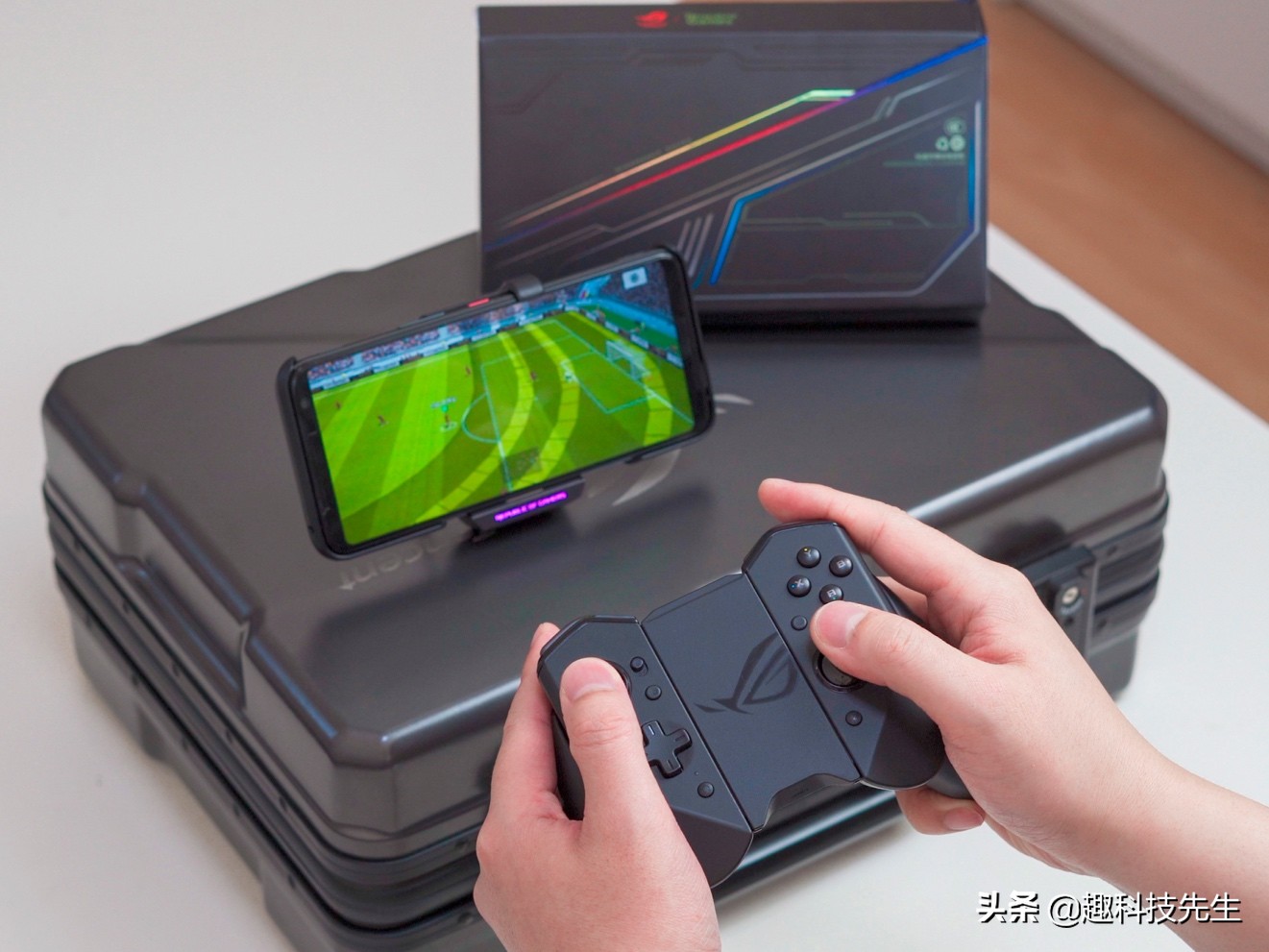 rog电竞装甲,rog3电竞装甲套装