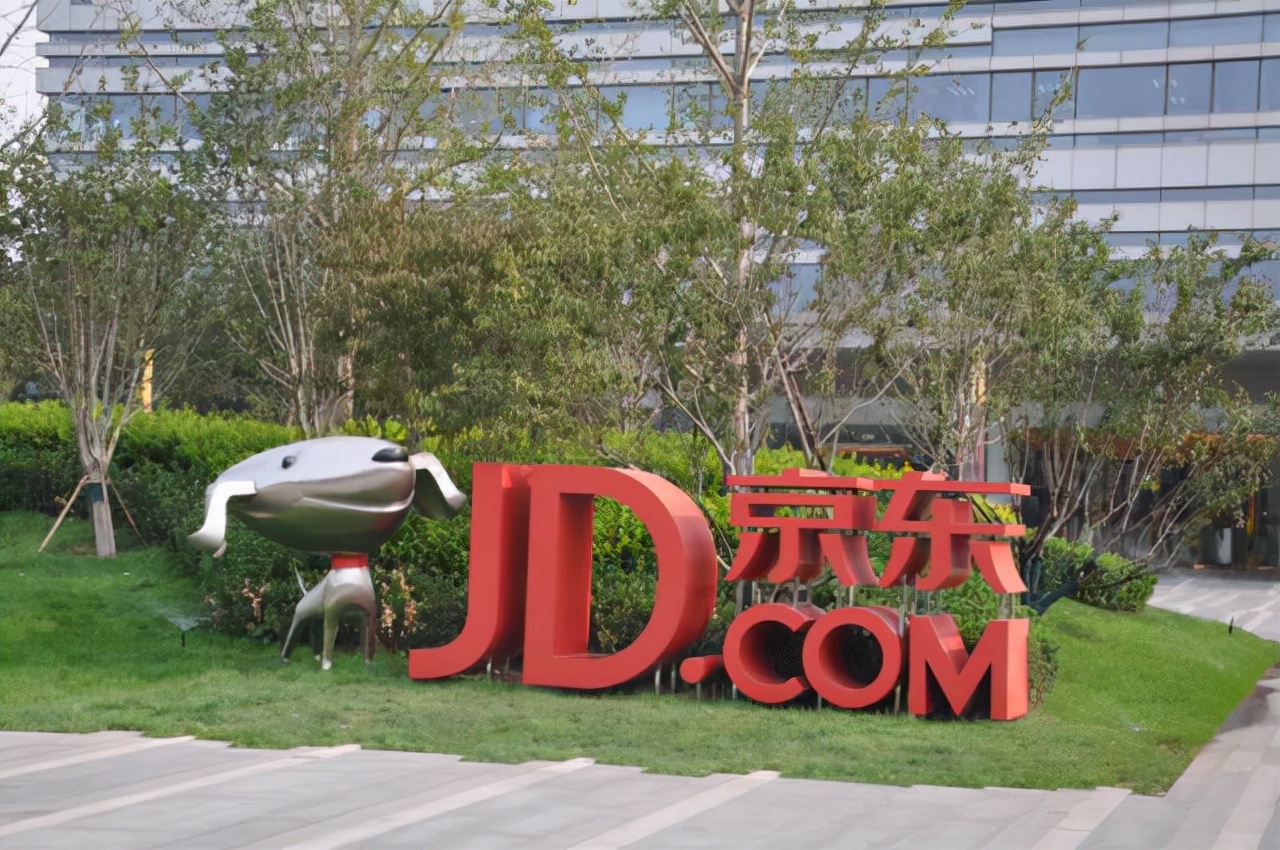 刘强东说京东离天猫还有多远,刘强东京东会超越阿里巴巴吗