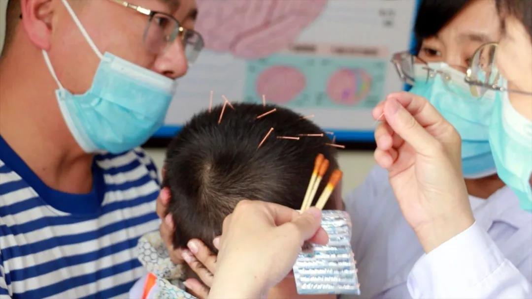 梅西不打激素最终身高,球王梅西先天缺陷