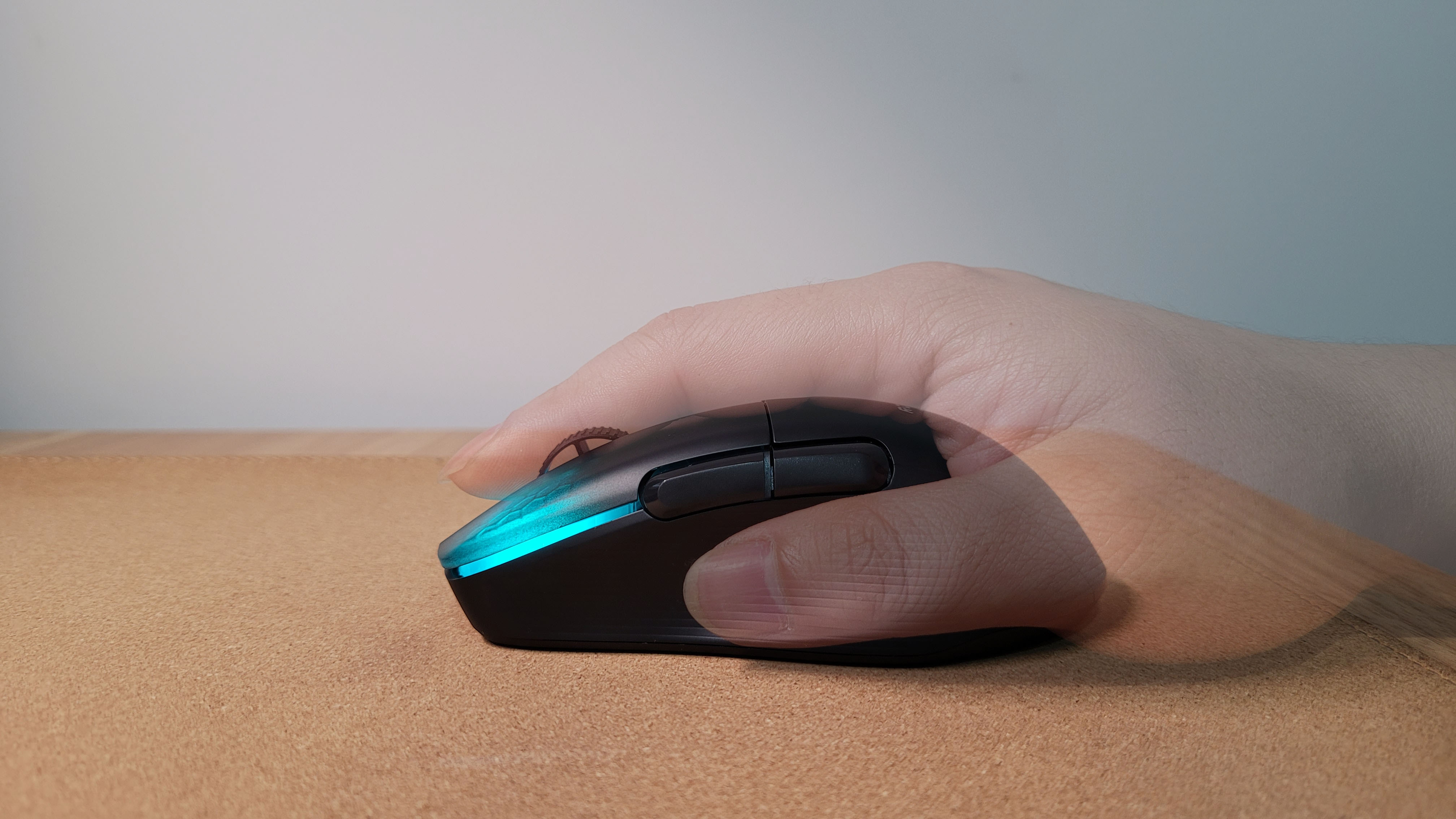 冰豹鼠标konepro100,冰豹konepro如何设置成为dc鼠标