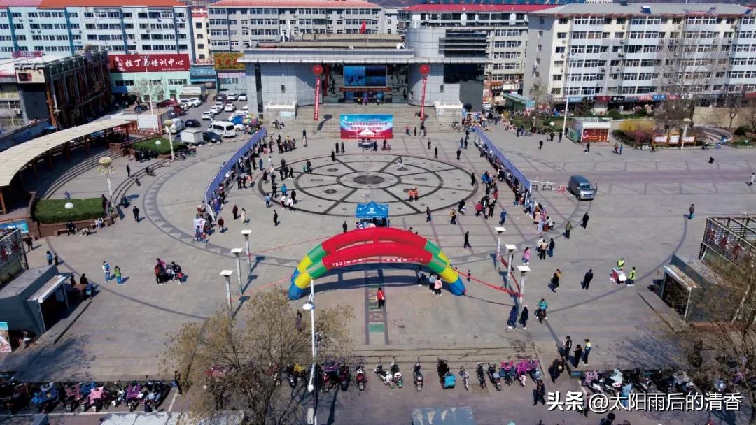 其实，在承德下板城找一份想要的工作挺难的