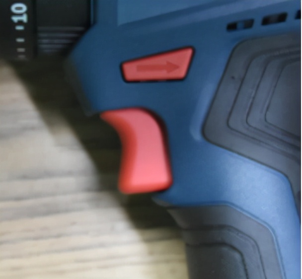 博世手电钻组装,博世手电钻组装视频教程