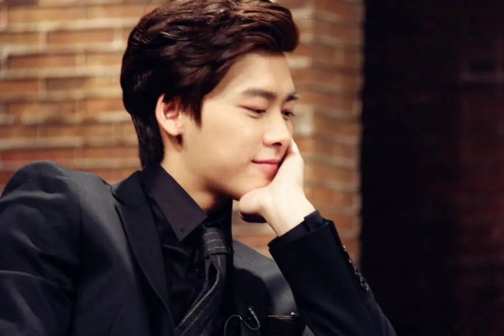 高伟光可塑性,高伟光眼神绅士格调